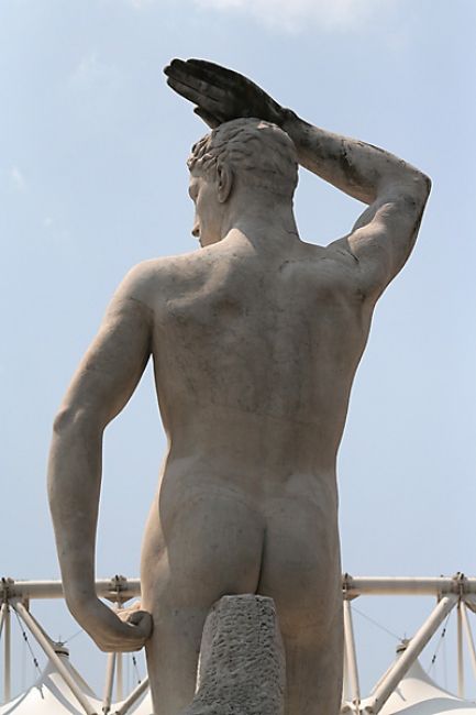 Stadio dei marmi 150